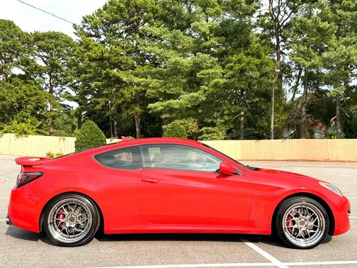 2012 Hyundai Genesis Coupe 3.8 R-Spec