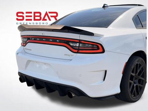 Bright White Clearcoat 2016 Dodge Charger SRT Hellcat