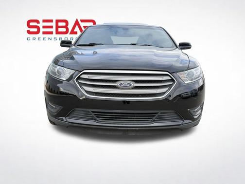 2018 Ford Taurus SEL