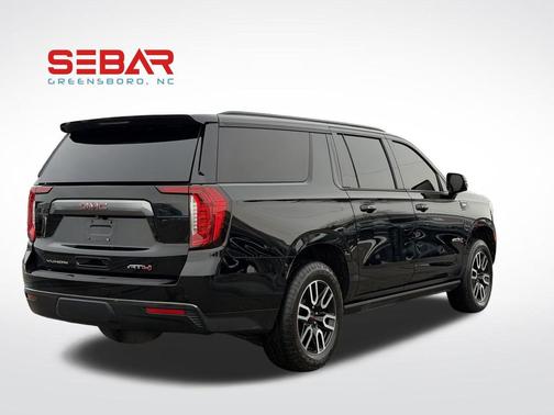2021 GMC Yukon XL 4WD AT4