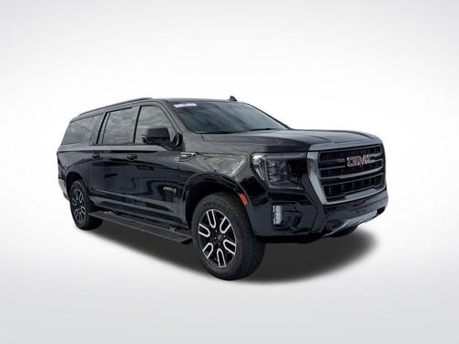 2021 GMC Yukon XL 4WD AT4