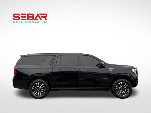2021 GMC Yukon XL 4WD AT4