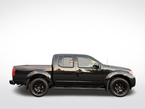 2020 Nissan Frontier SV