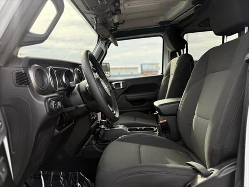 2023 Jeep Gladiator Sport S