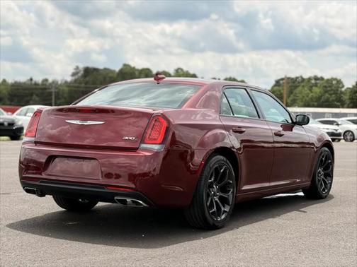 2020 Chrysler 300 S