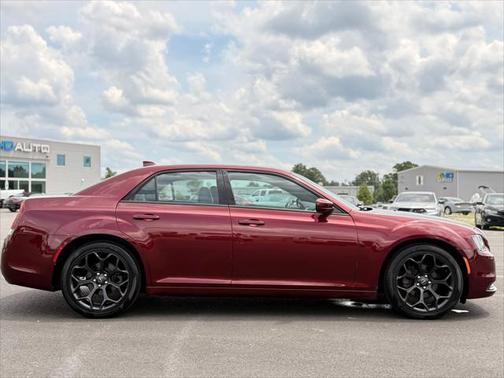 2020 Chrysler 300 S