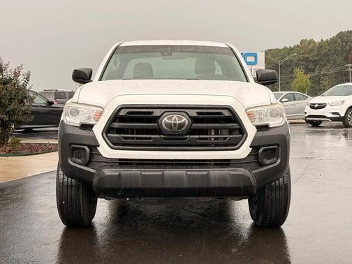 2018 Toyota Tacoma SR5