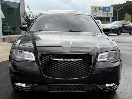 2022 Chrysler 300 S