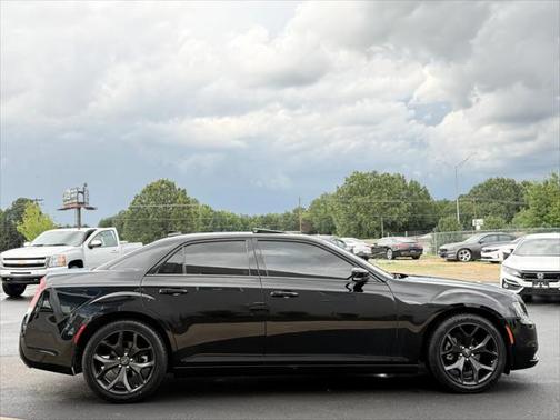 2022 Chrysler 300 S