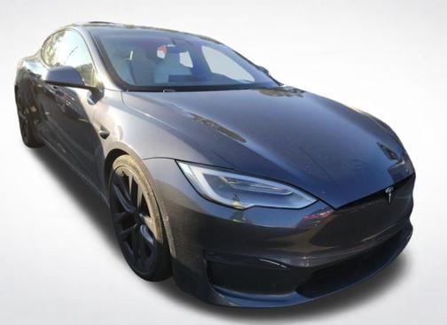 Gray 2022 Tesla Model S Plaid