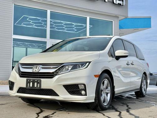 White Diamond Pearl 2019 Honda Odyssey EX-L