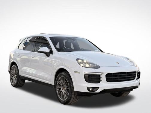 2018 Porsche Cayenne Platinum Edition