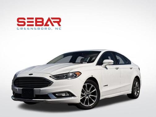 2017 Ford Fusion Hybrid SE