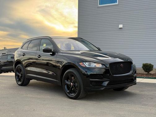 2018 Jaguar F-PACE 30t Premium