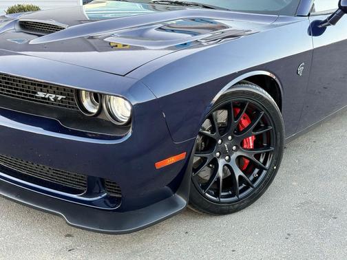 2015 Dodge Challenger SRT Hellcat