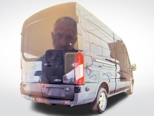2017 Ford Transit-250 Base