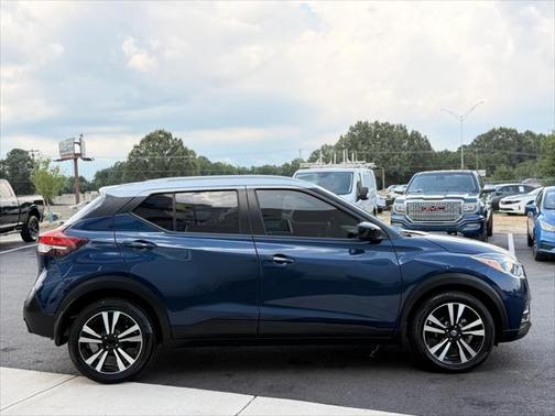 2020 Nissan Kicks SV