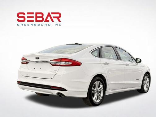 Oxford White 2018 Ford Fusion Hybrid SE