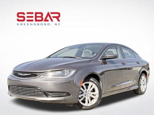 2017 Chrysler 200 LX