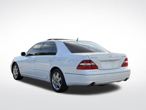 2004 Lexus LS 430 Base