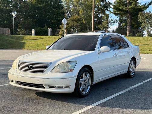 2004 Lexus LS 430 Base