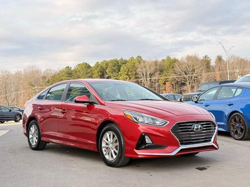2019 Hyundai SONATA SE