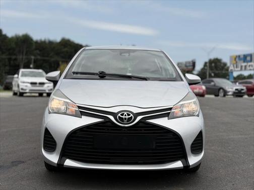 2017 Toyota Yaris L