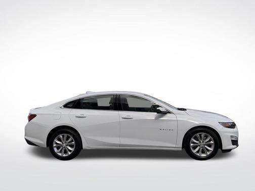 2021 Chevrolet Malibu FWD LT