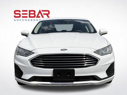 Oxford White 2019 Ford Fusion Hybrid SE