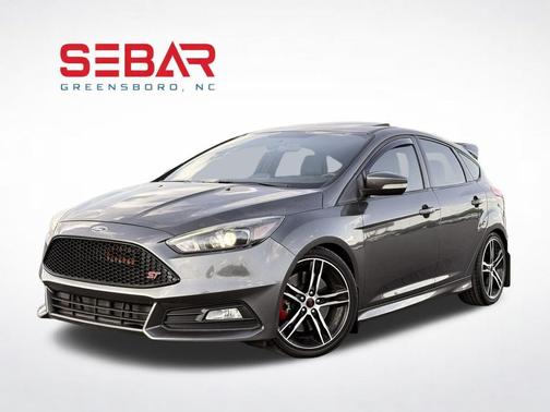 2017 Ford Focus ST 