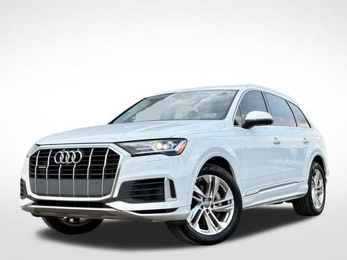 2020 Audi Q7 55 Premium Plus