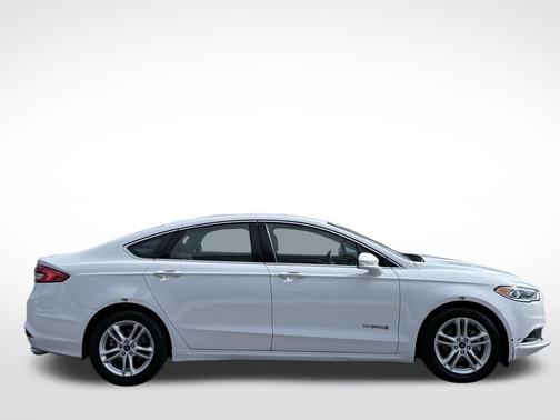 2018 Ford Fusion Hybrid SE