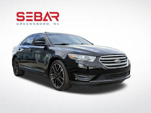 Shadow Black 2018 Ford Taurus SEL