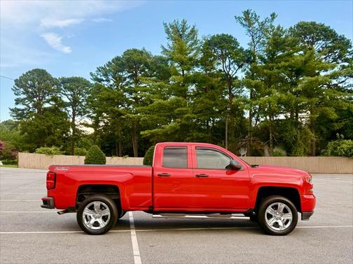 2017 Chevrolet Silverado 1500 Custom