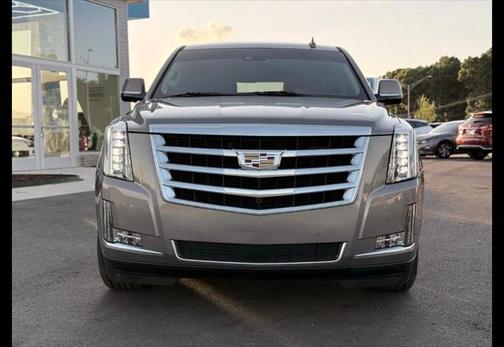 2018 Cadillac Escalade ESV Premium Luxury