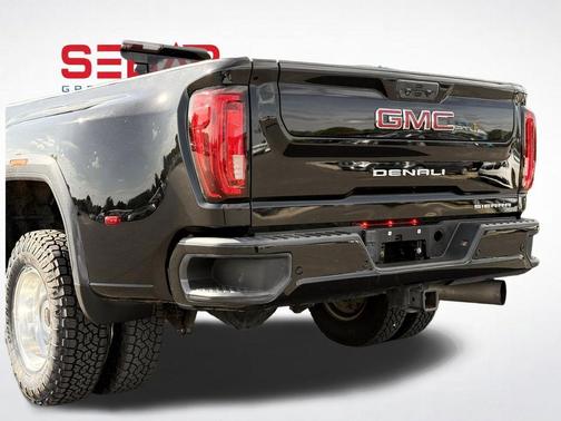 Onyx Black 2020 GMC Sierra 3500 Denali