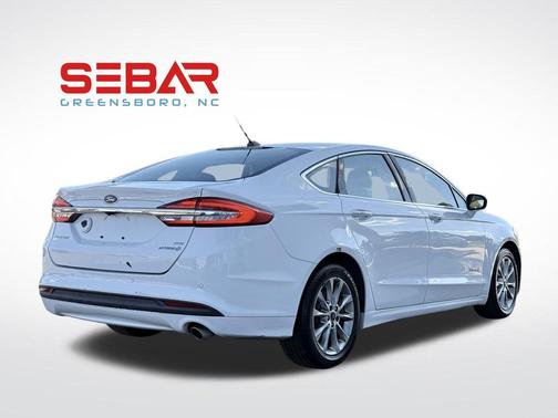 2017 Ford Fusion Hybrid SE