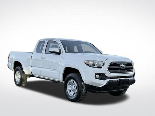 2017 Toyota Tacoma SR5