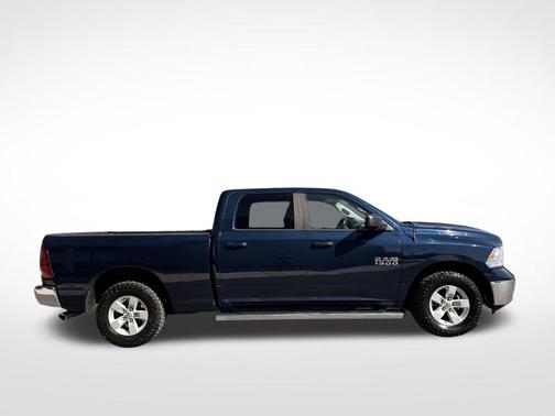 2020 RAM 1500 Classic SLT