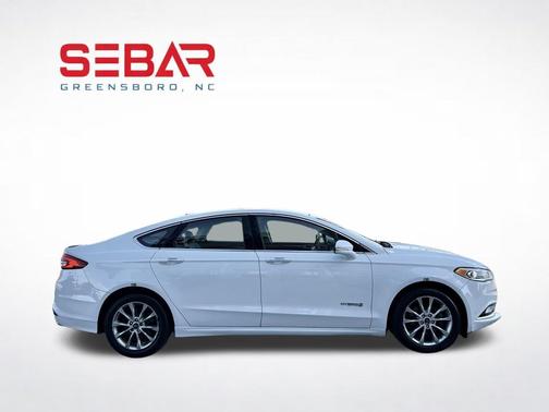2017 Ford Fusion Hybrid SE