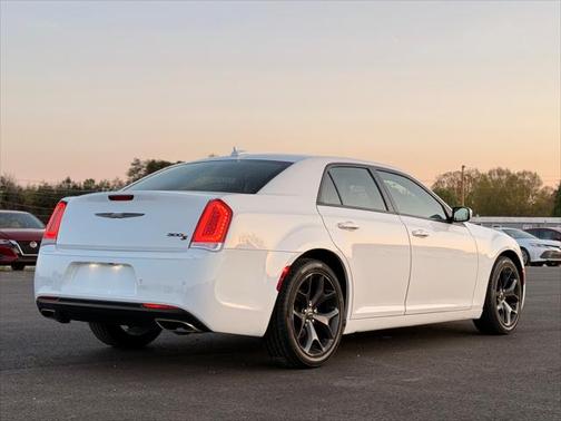 2021 Chrysler 300 S
