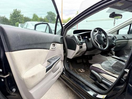 Crystal Black Pearl 2013 Honda Civic LX