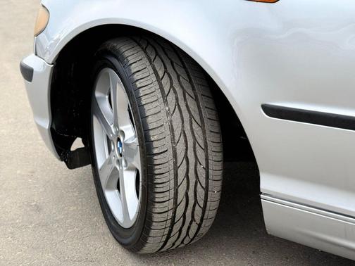 2005 BMW 330 330xi AWD 4dr Sedan