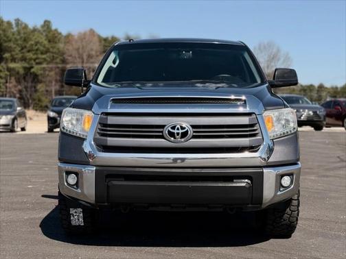 2014 Toyota Tundra SR5