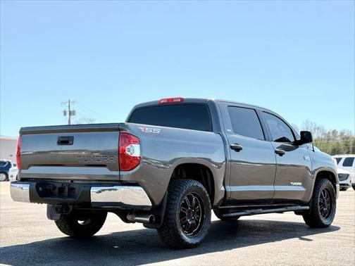 2014 Toyota Tundra SR5
