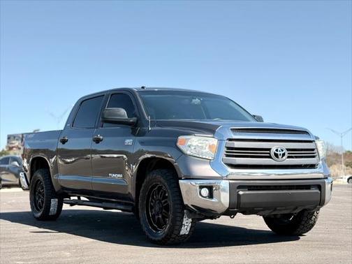 2014 Toyota Tundra SR5