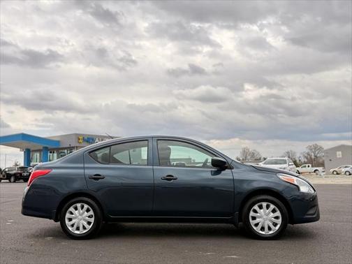 2017 Nissan Versa S