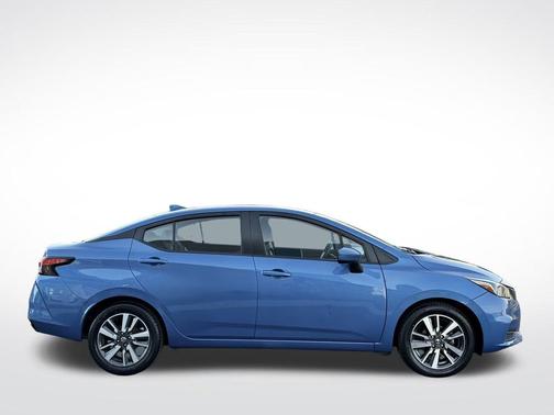 2021 Nissan Versa 1.6 SV