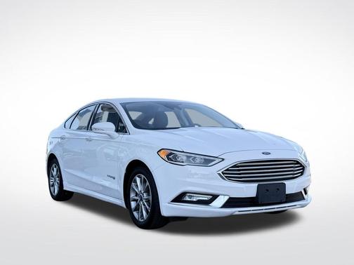 2017 Ford Fusion Hybrid SE