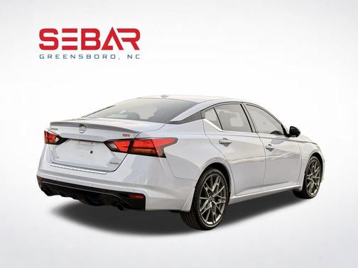 2023 Nissan Altima SR VC-Turbo FWD